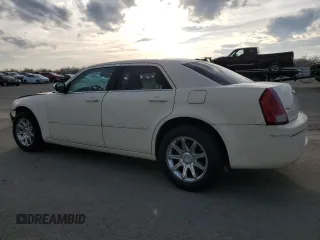 2006 Chrysler 300 Touring with VIN 2C3KK53G96H365178, listed as a Copart auction lot 43570425 with 206,552 mi miles and Salvage Title. Bid and sale history available at carsss.com. Image 2.