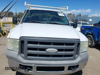 2005 Ford F-250 XL with VIN 1FTSX20P55EB36017, listed as a IAAI auction lot 41936267 with 400,138 mi miles and . Bid and sale history available at DreamBid. Image 12.