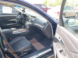 2019 Infiniti Q70 Luxe с VIN JN1BY1PR9KM725249, выставлен на аукционе IAAI как лот 42541363 с пробегом 40 201 миль миль и . История ставок и продаж доступна на DreamBid. Изображение 5.