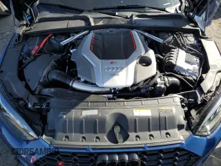 2023 Audi RS 5 Sportback z VIN WUAAWCF54PA903752, wystawiony jako Copart lot #40446644 z przebiegiem 9 820 mil mil oraz . Historia ofert i sprzedaży dostępna na DreamBid. Obrazek 11.