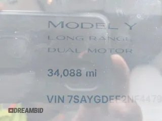 2022 Tesla Model Y Long Range z VIN 7SAYGDEE2NF447998, wystawiony jako IAAI lot #41704968 z przebiegiem 34 088 mil mil oraz . Historia ofert i sprzedaży dostępna na DreamBid. Obrazek 15.