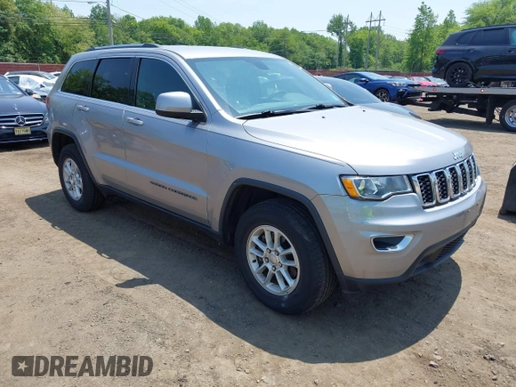 2018 Jeep Grand Cherokee Upland z VIN 1C4RJFAG4JC504649, wystawiony jako IAAI lot #42412066 z przebiegiem 36 729 mil mil oraz . Historia ofert i sprzedaży dostępna na DreamBid. Obrazek 1.