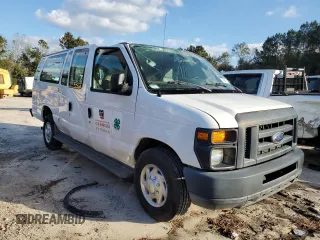 2013 Ford Econoline Passenger XL with VIN 1FBSS3BL5DDA77574, listed as a Copart auction lot 79841714 with 61,321 mi miles and Salvage Title. Bid and sale history available at DreamBid. Image 4.