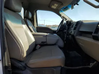 2017 Ford F-150 XL with VIN 1FTMF1CPXHKC08837, listed as a Copart auction lot 77782294 with 196,336 mi miles and Salvage title. Bid and sale history available at DreamBid. Image 10.