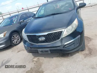 2016 Kia Sportage LX with VIN KNDPB3AC0G7858783, listed as a IAAI auction lot 42057986 with 131,954 mi miles. Bid and sale history available at carsss.com. Image 12.