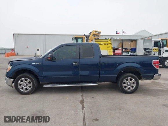 2013 Ford F-150 XL with VIN 1FTEX1CM7DKG22286, listed as a IAAI auction lot 41470939 with 183,227 mi miles. Bid and sale history available at carsss.com. Image 14.