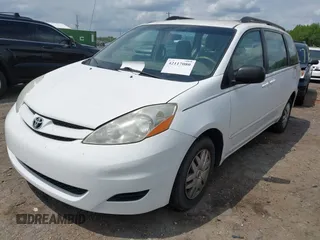 2010 Toyota Sienna CE with VIN 5TDKK4CC7AS340678, listed as a IAAI auction lot 42117080 with 202,894 mi miles. Bid and sale history available at carsss.com. Image 2.
