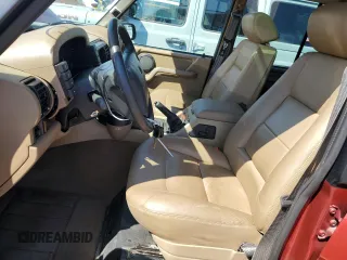 1997 Land Rover Discovery SD with VIN SALJY1245VA555975, listed as a Copart auction lot 73934754 with 113,894 mi miles and Non Repairable. Bid and sale history available at carsss.com. Image 7.