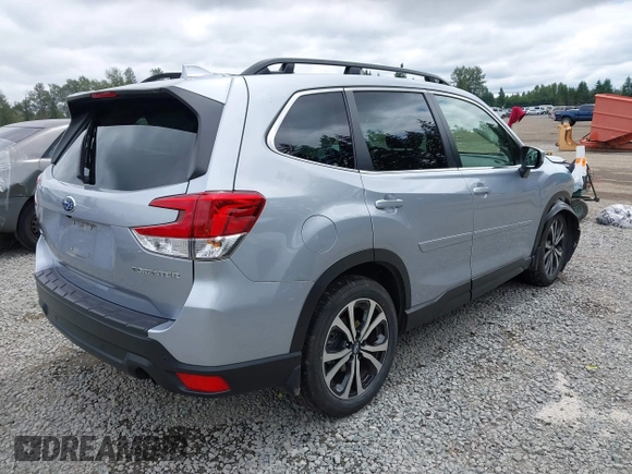 2022 Subaru Forester Limited z VIN JF2SKAPCXNH496038, wystawiony jako IAAI lot #42416465 z przebiegiem 29 670 mil mil oraz . Historia ofert i sprzedaży dostępna na DreamBid. Obrazek 4.