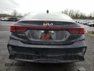 2023 Kia Forte LXS with VIN 3KPF24AD3PE622770, listed as a Copart auction lot 87000344 with 32,898 mi miles and Salvage Title. Bid and sale history available at carsss.com. Image 6.