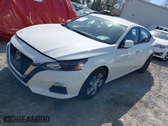 2022 Nissan Altima 2.5 S with VIN 1N4BL4BV9NN316898, listed as a IAAI auction lot 41752444 with 140,719 mi miles. Bid and sale history available at carsss.com. Image 17.