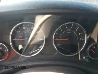 2018 Jeep Wrangler Unlimited Sport S z VIN 1C4HJWDG8JL927497, wystawiony jako Copart lot #55788905 z przebiegiem Nie podano mil oraz Szkoda całkowita • Salvage title. Historia ofert i sprzedaży dostępna na DreamBid. Obrazek 9.