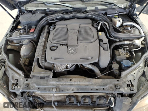 2013 Mercedes-Benz C 350 Sport z VIN WDDGF5HB0DR258610, wystawiony jako Copart lot #53854925 z przebiegiem 180 511 mil mil oraz Szkoda całkowita • Salvage title. Historia ofert i sprzedaży dostępna na DreamBid. Obrazek 11.