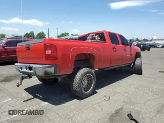 2007 Chevrolet Silverado 3500HD SRW LT w/1LT with VIN 1GCHK33677F515549, listed as a Copart auction lot 59419304 with 279,091 mi miles and Salvage Title. Bid and sale history available at carsss.com. Image 3.