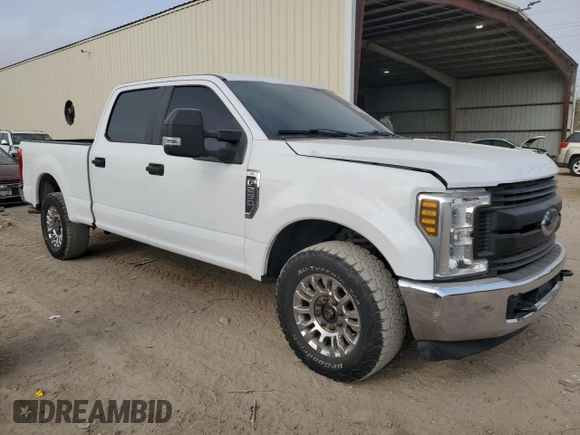 2019 Ford Super Duty F-250 SRW XL with VIN 1FT7W2A68KEE62694, listed as a Copart auction lot 82036854 with 153,678 mi miles and Salvage Title. Bid and sale history available at carsss.com. Image 4.