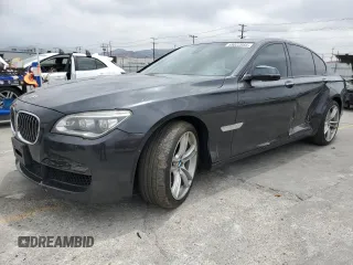 2015 BMW 7 Series 740i с VIN WBAYA6C50FD826842, выставлен на аукционе Copart как лот 59022055 с пробегом 101 974 миль миль и Списание • Salvage title. История ставок и продаж доступна на DreamBid. Изображение 1.