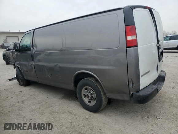 2006 GMC Savana Cargo Van with VIN 1GTHG35U761143039, listed as a Copart auction lot 80744424 with 0 mi miles and Salvage Title. Bid and sale history available at carsss.com. Image 2.