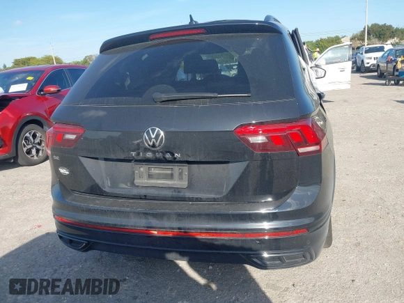 2024 Volkswagen Tiguan SE R-Line Black с VIN 3VVCB7AX7RM036985, выставлен на аукционе IAAI как лот 41709085 с пробегом 19 255 миль миль и . История ставок и продаж доступна на DreamBid. Изображение 17.