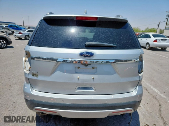 2017 Ford Explorer XLT with VIN 1FM5K7D84HGD05878, listed as a Copart auction lot 58927695 with 117,559 mi miles and Salvage title. Bid and sale history available at DreamBid. Image 6.