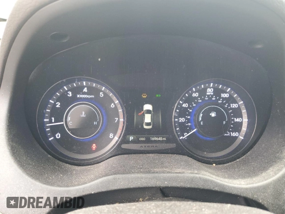 2014 Hyundai Azera Limited with VIN KMHFH4JG3EA379188, listed as a Copart auction lot 62874875 with 169,645 mi miles and Clean title. Bid and sale history available at DreamBid. Image 9.