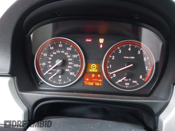 2007 BMW 3 Series 335i with VIN WBAWB73597P037969, listed as a IAAI auction lot 41602590 with 117,238 mi miles and . Bid and sale history available at DreamBid. Image 7.