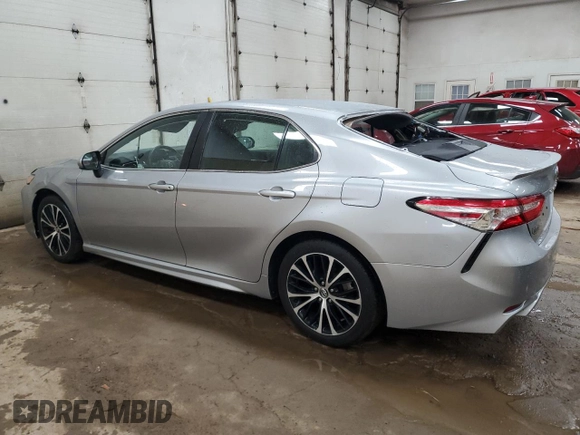 2020 Toyota Camry SE with VIN 4T1G11AK9LU322615, listed as a Copart auction lot 84013074 with 109,225 mi miles and Clean Title. Bid and sale history available at carsss.com. Image 2.