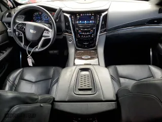 2016 Cadillac Escalade Platinum with VIN 1GYS3DKJ0GR271024, listed as a Copart auction lot 80753884 with 117,009 mi miles and Non Repairable. Bid and sale history available at carsss.com. Image 8.