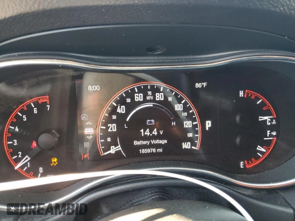 2017 Dodge Durango SXT with VIN 1C4RDHAG9HC859684, listed as a Copart auction lot 48211525 with 185,976 mi miles and Salvage title. Bid and sale history available at DreamBid. Image 9.