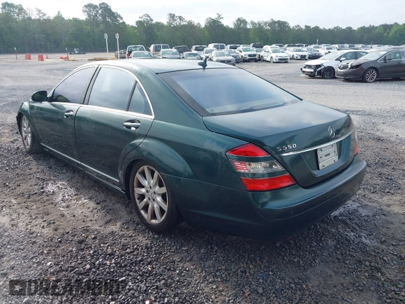 2007 Mercedes-Benz S 550 with VIN WDDNG71X77A090036, listed as a IAAI auction lot 42117580 with 137,160 mi miles and . Bid and sale history available at carsss.com. Image 3.