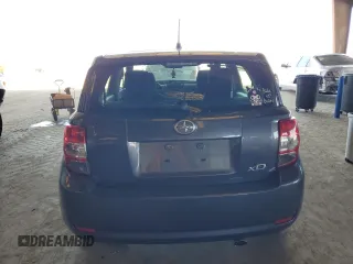 2013 Scion xD z VIN JTKKUPB48D1034556, wystawiony jako Copart lot #60511625 z przebiegiem 72 262 mil mil oraz Szkoda całkowita • Salvage title. Historia ofert i sprzedaży dostępna na DreamBid. Obrazek 6.