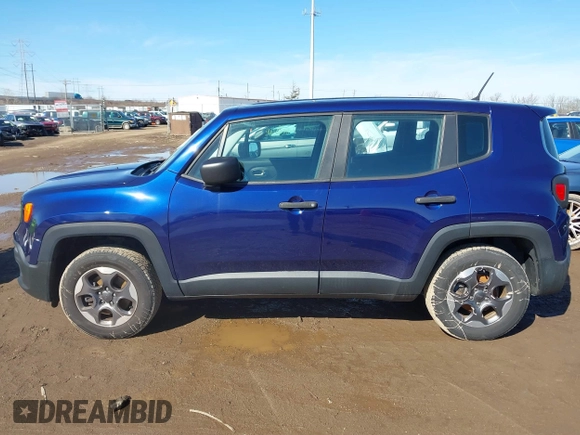 2016 Jeep Renegade Sport with VIN ZACCJBAW1GPC59187, listed as a IAAI auction lot 41699358 with 121,151 mi miles. Bid and sale history available at carsss.com. Image 14.