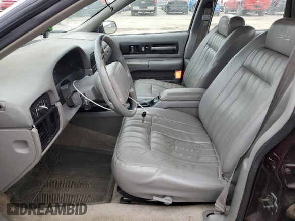 1995 Chevrolet Caprice with VIN 1G1BL52P5SR146120, listed as a Copart auction lot 50930555 with 938,938 mi miles and Non repairable. Bid and sale history available at DreamBid. Image 7.