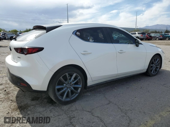 2019 Mazda 3 Preferred z VIN JM1BPAMM2K1118054, wystawiony jako Copart lot #56214655 z przebiegiem Nie podano mil oraz Szkoda całkowita • Salvage title. Historia ofert i sprzedaży dostępna na DreamBid. Obrazek 3.