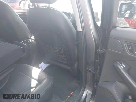 2017 Audi Q5 Premium с VIN WA1C2AFP0HA083379, выставлен на аукционе IAAI как лот 41491083 с пробегом 79 855 миль миль и . История ставок и продаж доступна на DreamBid. Изображение 8.