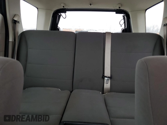 2010 Ford Escape XLS с VIN 1FMCU0C77AKD47899, выставлен на аукционе Copart как лот 45043535 с пробегом Не указан миль и Списание • Salvage title. История ставок и продаж доступна на DreamBid. Изображение 10.