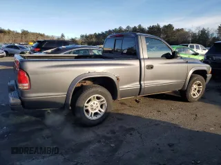 2003 Dodge Dakota with VIN 1D7FL16X03S324737, listed as a Copart auction lot 47253395 with 252,334 mi miles and Salvage Title. Bid and sale history available at carsss.com. Image 3.