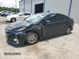 2020 Toyota Prius LE with VIN JTDKARFP4L3141591, listed as a Copart auction lot 63962155 with 73,653 mi miles and Non repairable. Bid and sale history available at DreamBid. Image 1.