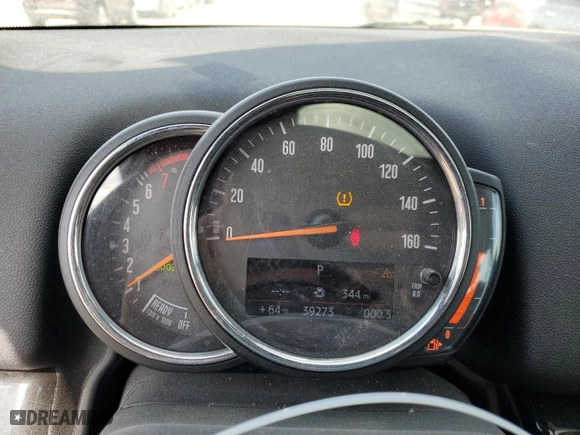 2019 MINI Countryman Cooper S with VIN WMZYT5C52K3G91471, listed as a Copart auction lot 49982555 with 39,273 mi miles and Clean Title. Bid and sale history available at carsss.com. Image 9.