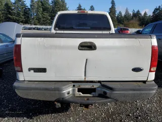 2001 Ford Super Duty F-250 XL with VIN 1FTNW21LX1EB54972, listed as a Copart auction lot 78745114 with 239,449 mi miles and Clean Title. Bid and sale history available at carsss.com. Image 6.