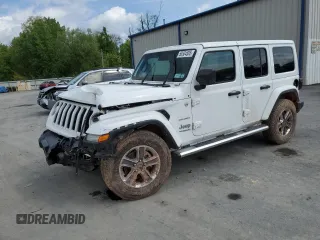 2021 Jeep Wrangler Unlimited Sahara Altitude z VIN 1C4HJXEG6MW743330, wystawiony jako Copart lot #58504505 z przebiegiem 48 067 mil mil oraz Szkoda całkowita • Salvage title. Historia ofert i sprzedaży dostępna na DreamBid. Obrazek 1.