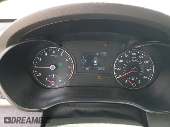 2018 Kia Optima LX z VIN 5XXGT4L39JG204573, wystawiony jako Copart lot #53162555 z przebiegiem 114 257 mil mil oraz Szkoda całkowita • Salvage title. Historia ofert i sprzedaży dostępna na DreamBid. Obrazek 9.