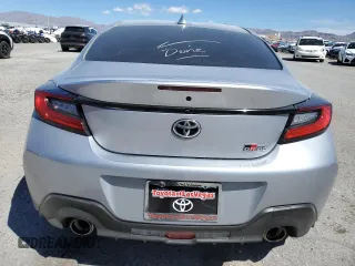 2024 Toyota GR86 with VIN JF1ZNBB16R9751354, listed as a Copart auction lot 51024344 with 1,092 mi miles and Salvage Title. Bid and sale history available at carsss.com. Image 6.