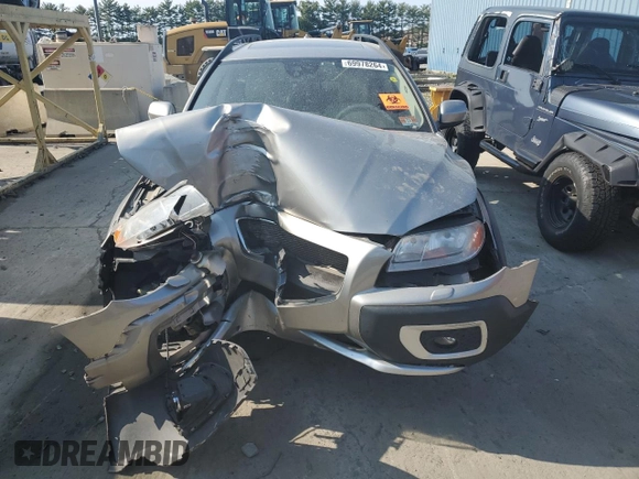 2012 Volvo XC70 3.2L with VIN YV4940BZ3C1132091, listed as a Copart auction lot 69978264 with Not Provided miles and Salvage Title. Bid and sale history available at DreamBid. Image 5.