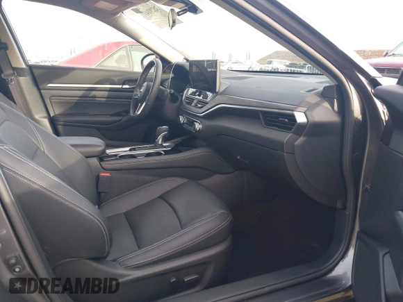 2023 Nissan Altima SL with VIN 1N4BL4EV6PN373414, listed as a IAAI auction lot 38292437 with 29,418 mi miles and . Bid and sale history available at DreamBid. Image 5.