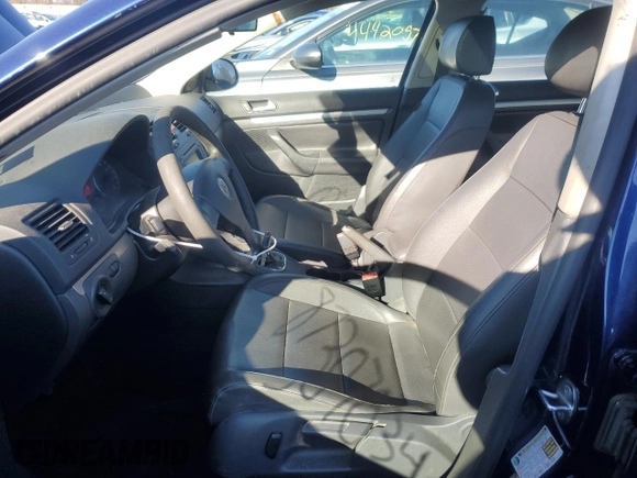 2006 Volkswagen Jetta Sedan 2.5L with VIN 3VWSG71K36M752551, listed as a Copart auction lot 87307034 with 230,220 mi miles and Salvage Title. Bid and sale history available at carsss.com. Image 7.