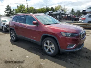 2019 Jeep Cherokee Limited with VIN 1C4PJMDX3KD305174, listed as a Copart auction lot 67926194 with 49,101 mi miles and Salvage title. Bid and sale history available at DreamBid. Image 4.