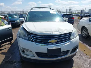 2014 Chevrolet Traverse LT with VIN 1GNKRGKD7EJ351083, listed as a IAAI auction lot 41999769 with 221,061 mi miles. Bid and sale history available at carsss.com. Image 12.