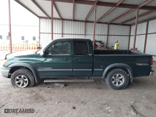 2002 Toyota Tundra SR5 with VIN 5TBBT44192S227559, listed as a IAAI auction lot 41598792 with 149,726 mi miles. Bid and sale history available at carsss.com. Image 14.
