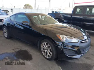 2013 Hyundai Genesis Coupe 2.0T z VIN KMHHT6KD1DU090105, wystawiony jako IAAI lot #41997413 z przebiegiem 88 448 mil mil oraz . Historia ofert i sprzedaży dostępna na DreamBid. Obrazek 1.