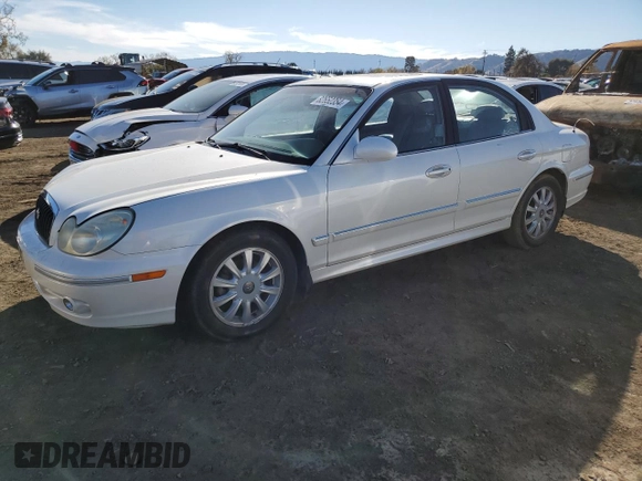 2004 Hyundai Sonata GLS with VIN KMHWF35HX4A975027, listed as a Copart auction lot 82652354 with 148,296 mi miles and Salvage Title. Bid and sale history available at carsss.com. Image 1.